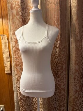 NWOT Women's White Ribbed Tank Top with Scoop Neck